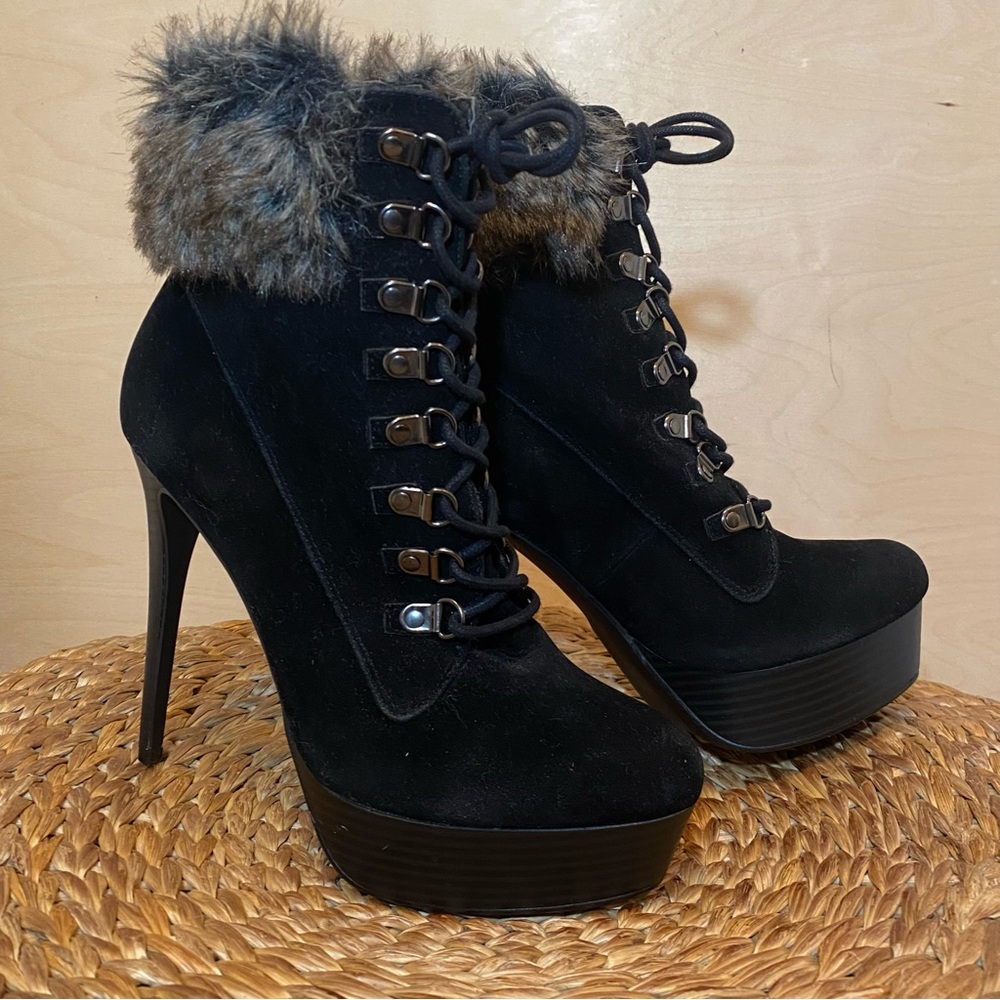 Jacquelyn Shoe Dazzle Black Stiletto Platform Boots Lace-up Faux Fur Size 8.5 US